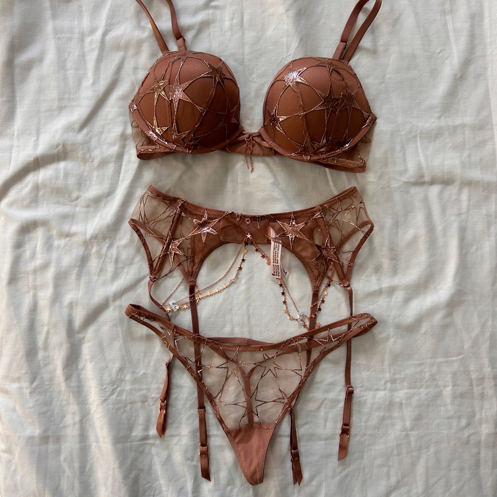3 piece VS lingerie set